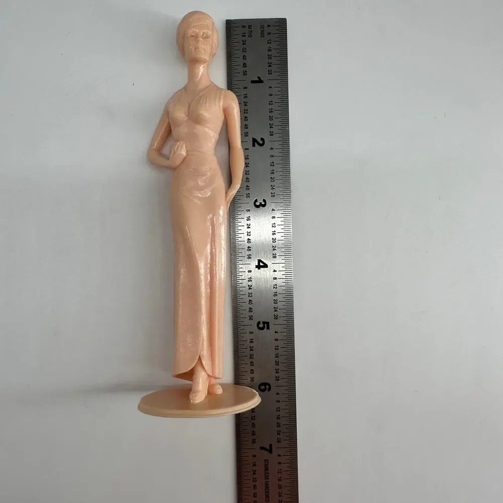 Vintage 1964 Louis Marx Campus Cuties On The Town Figure Pink Plastic 6in